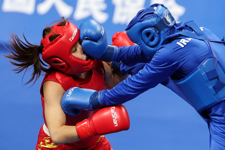 塞米鲁米在, 中国香港选, 中国香港选