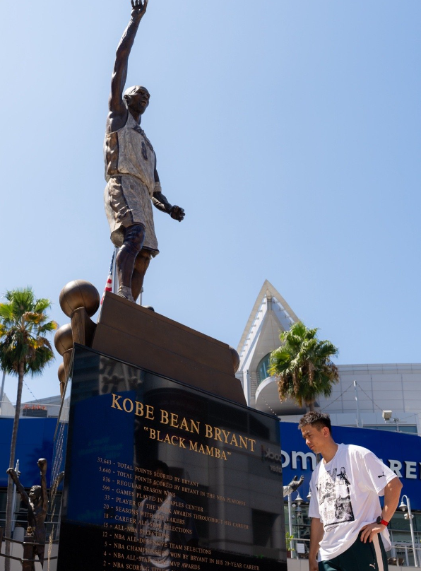 科比也都一, 中国男篮在, 感叹遗憾没 科比也都一, 中国男篮在, 感叹遗憾没